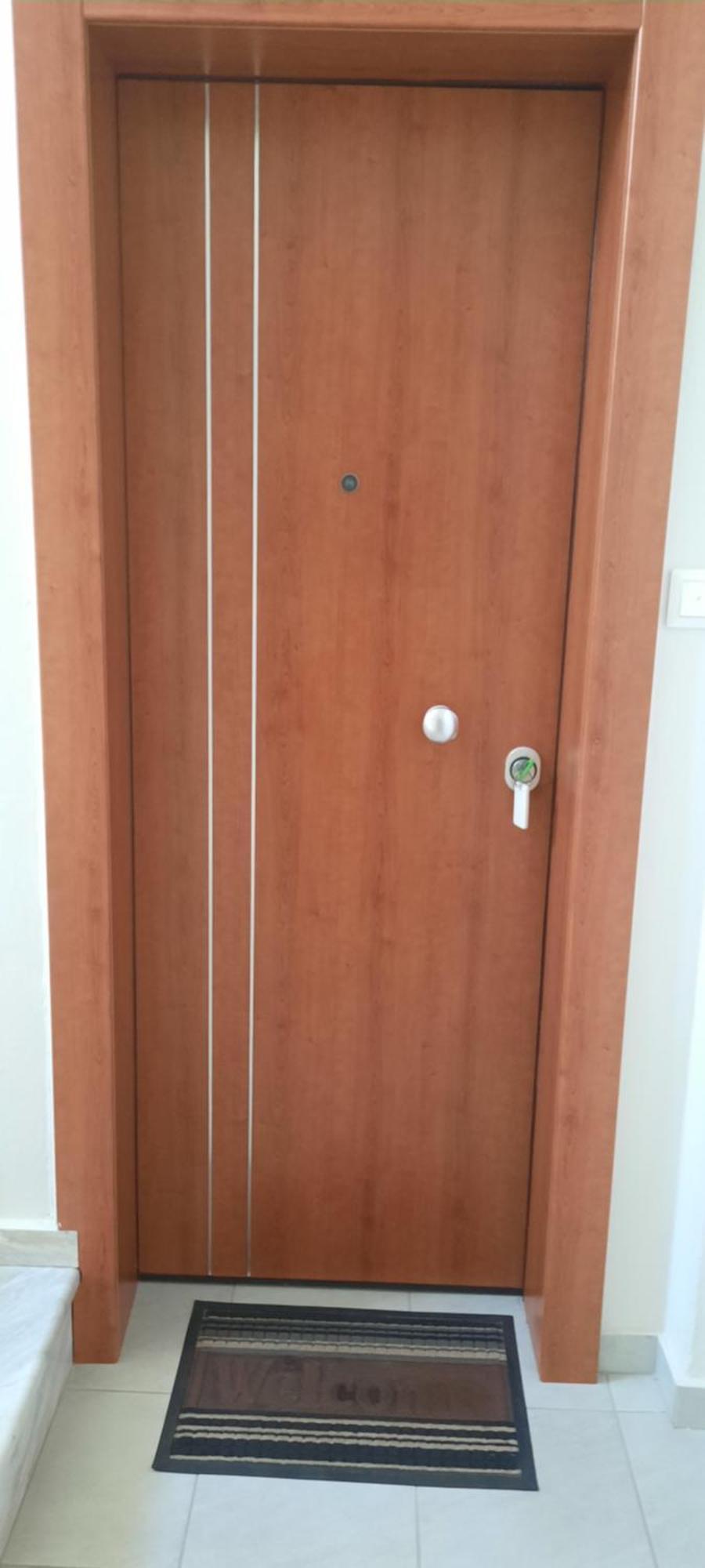 Seaside Family Apartment In Paralia Dionisiou Екстериор снимка